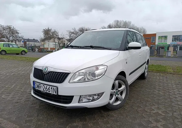 Skoda Fabia cena 20000 przebieg: 87488, rok produkcji 2012 z Kłecko małe 137